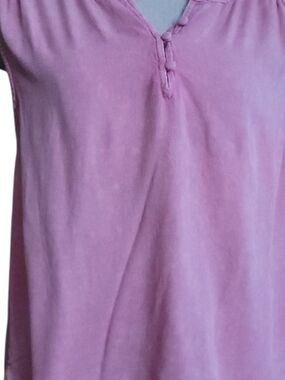 Fate Lavender-Pink Sleeveless V-Neck Tank